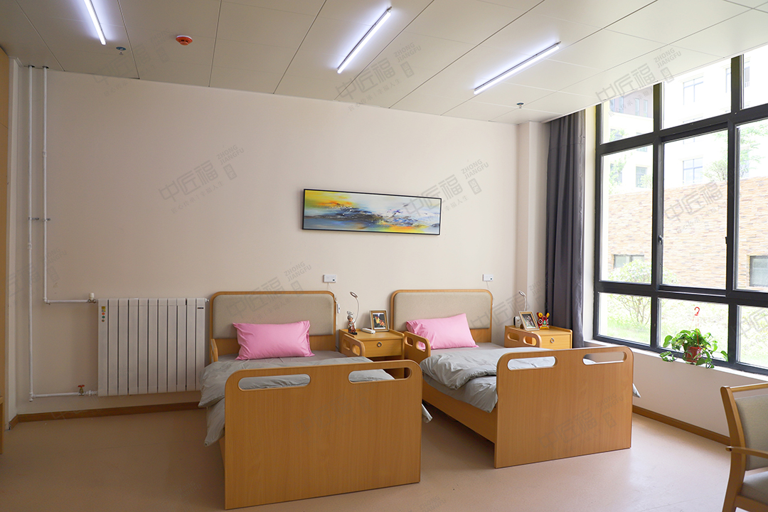 自理養（yǎng）老（lǎo）床