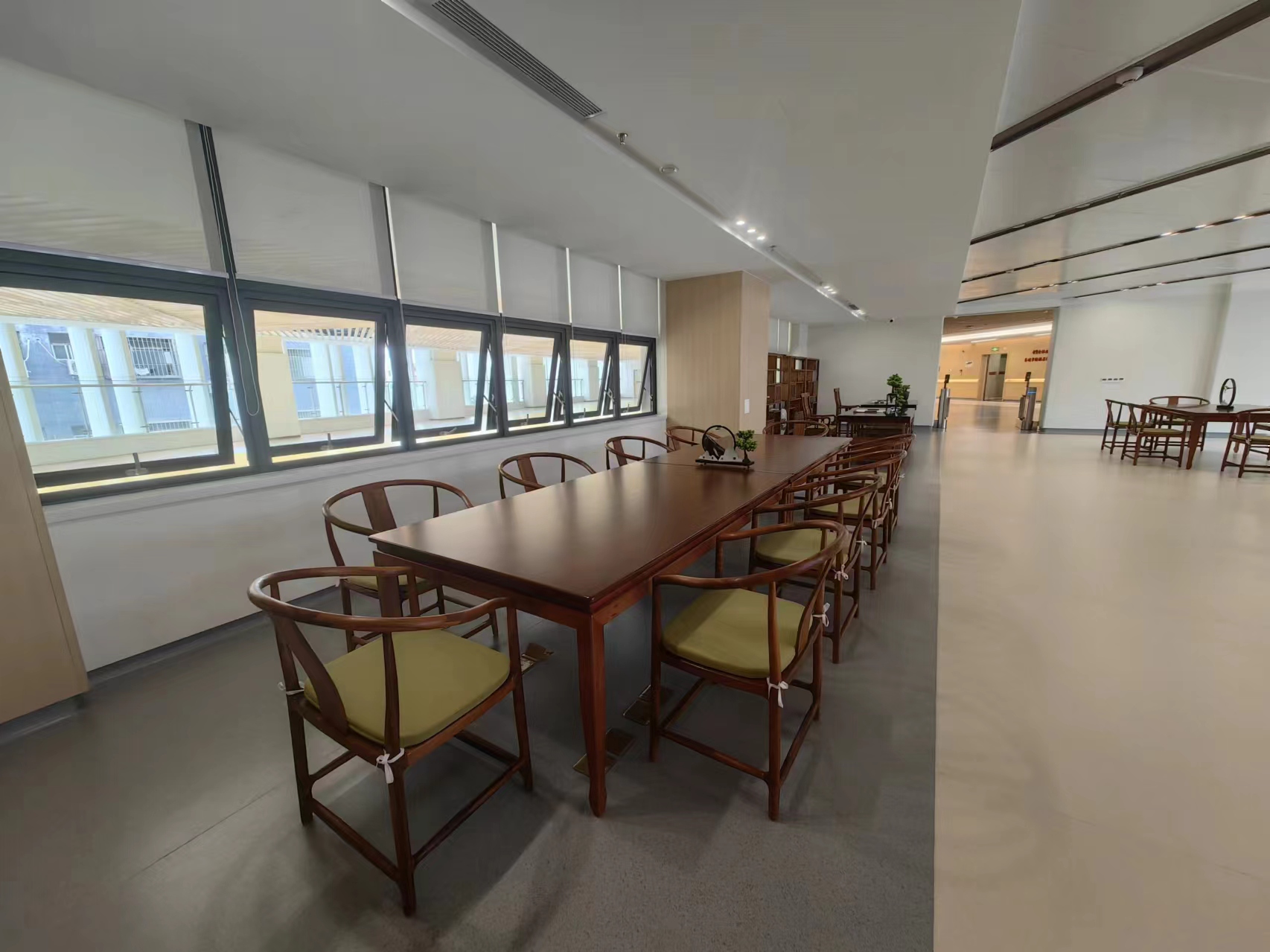 書畫桌（zhuō）