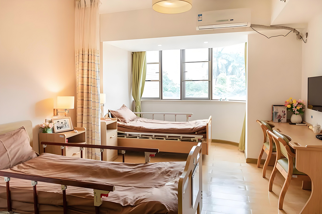 雙人護理間