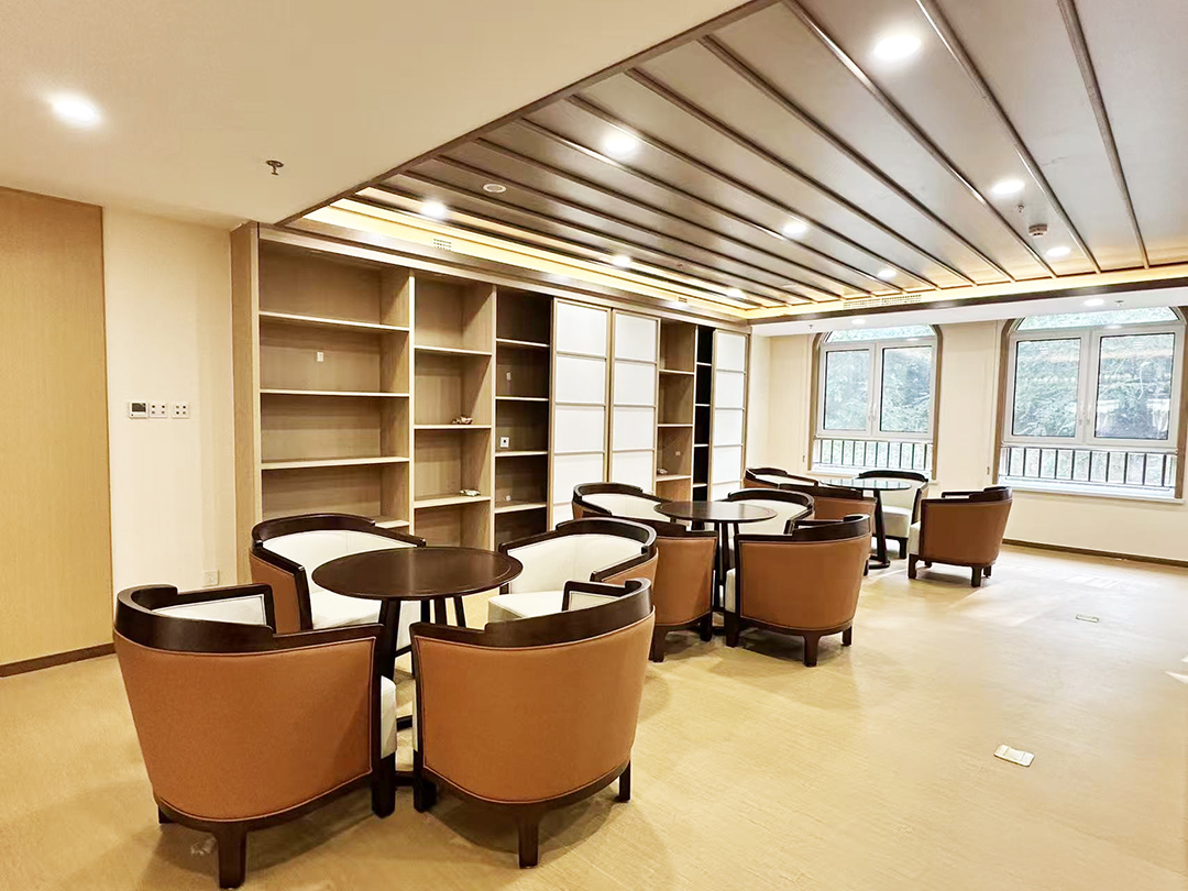 適老化茶幾（jǐ）